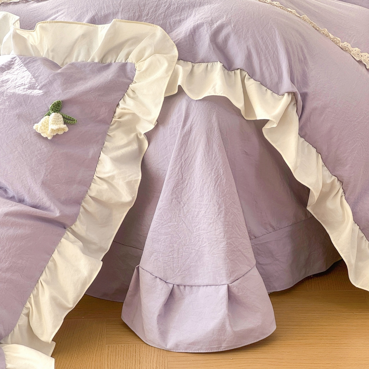 91家纺网 家纺一手货源 找家纺 庭笙 2026新款古法水洗棉感法式立体花韩版花边四件套-铃兰妙语 铃兰妙语-紫