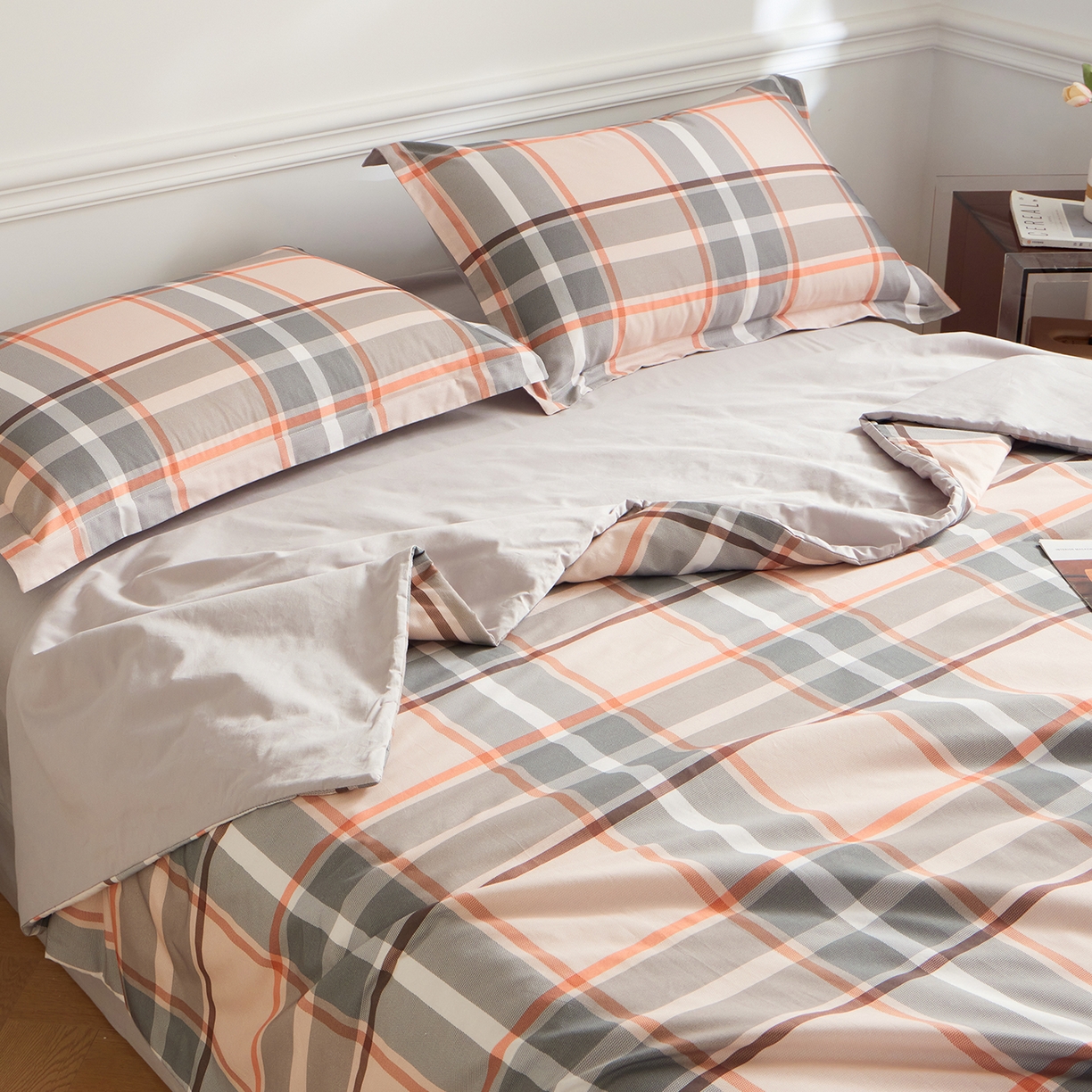 91家纺网 家纺一手货源 找家纺 元元家居（元元被业） 2026新款全棉纯棉13372印花两用夏被夏凉被空调被 自在