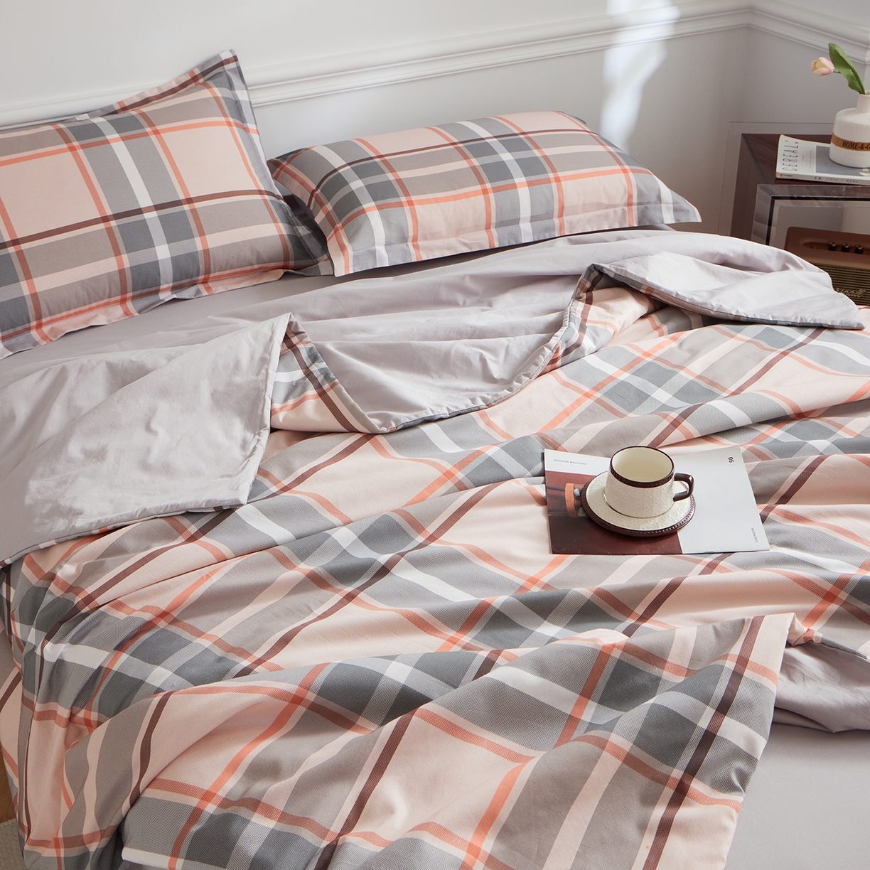 91家纺网 家纺一手货源 找家纺 元元家居（元元被业） 2026新款全棉纯棉13372印花两用夏被夏凉被空调被 自在