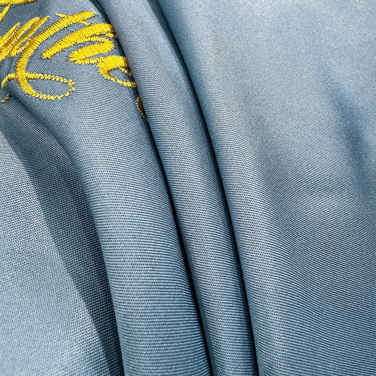 91家纺网 家纺一手货源 找家纺 （总）欢乐季 2026新款A类水洗冰丝羽毛刺绣夏被夏凉被空调被四件套