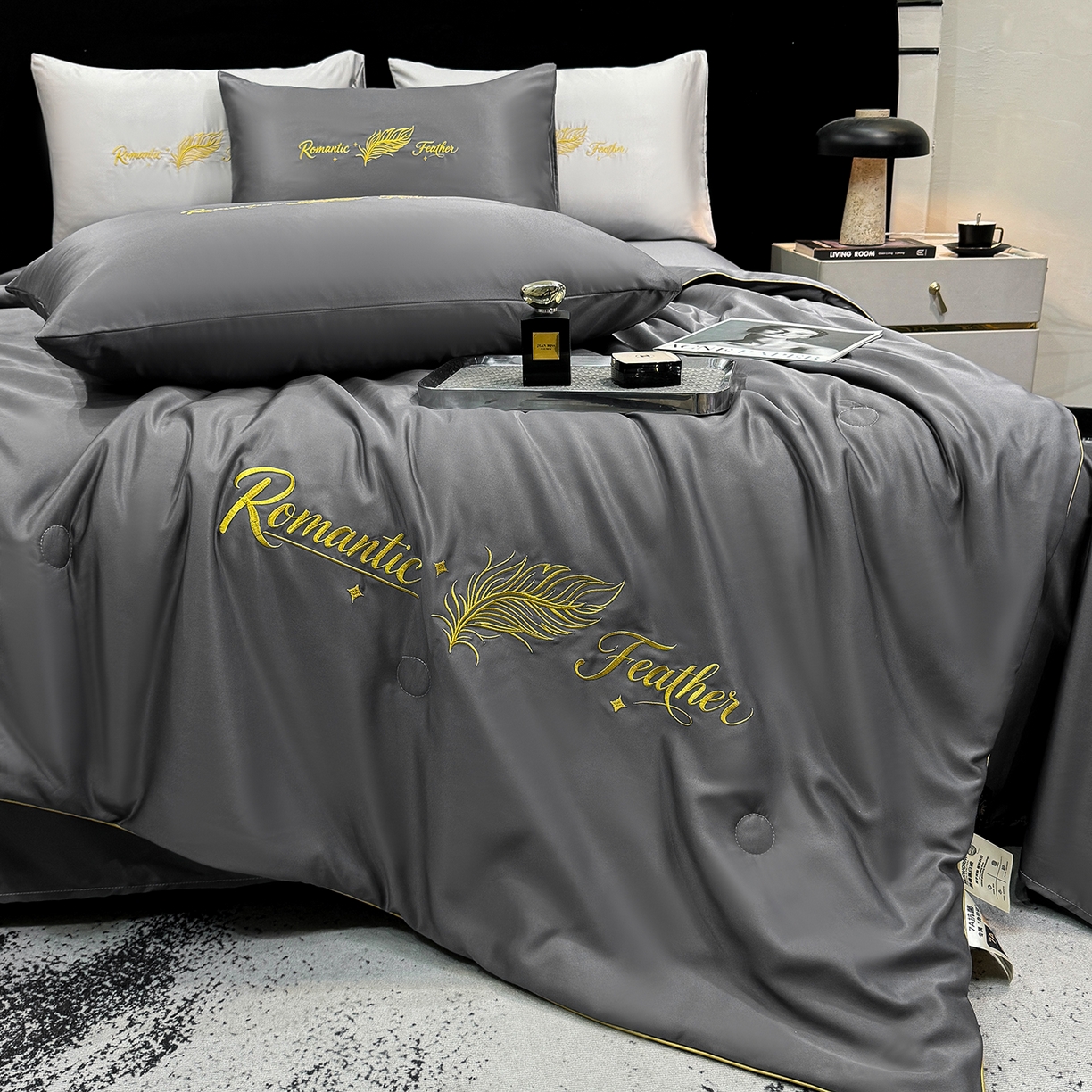 欢乐季 2026新款A类水洗冰丝羽毛刺绣夏被夏凉被空调被四件套 高级灰
