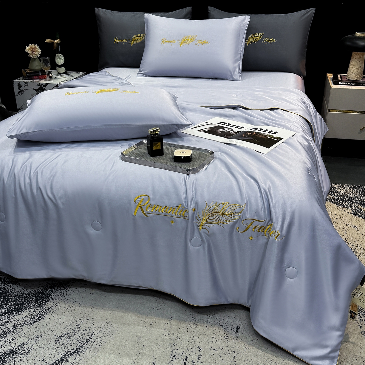 91家纺网 家纺一手货源 找家纺 欢乐季 2026新款A类水洗冰丝羽毛刺绣夏被夏凉被空调被四件套 香芋紫