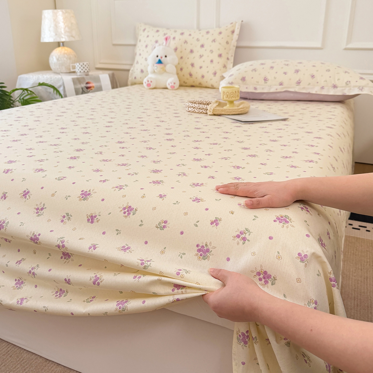 91家纺网 家纺一手货源 找家纺 壹贝家纺 2026新款全棉喷气印花床单系列 紫汀兰