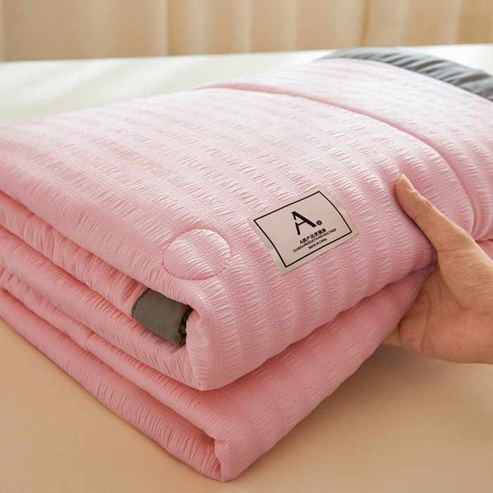 91家纺网 家纺一手货源 找家纺 欢乐季 2026新款A类提花泡泡棉超声波大豆夏被夏凉被空调被 樱花粉