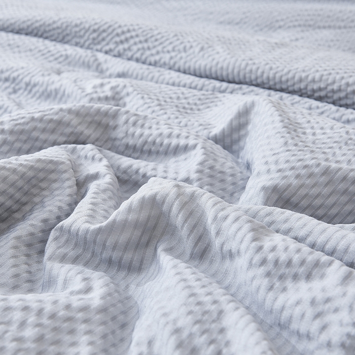 91家纺网 家纺一手货源 找家纺 欢乐季 2026新款A类提花皱皱纱超声波大豆夏被夏凉被空调被 高级灰