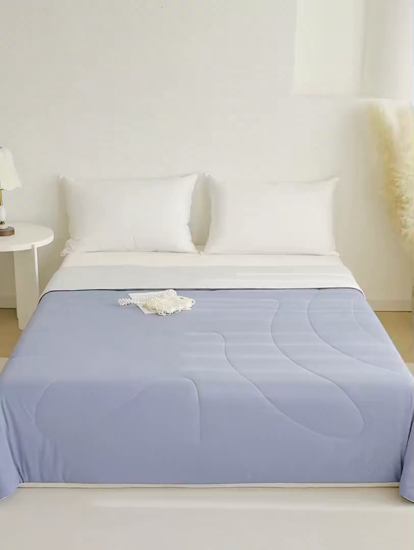 91家纺网 家纺一手货源 找家纺 法芙娜家纺 2026新款双面170克锦氨A类安芯凉感抗菌被被子被芯 藏青