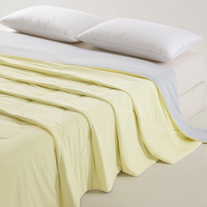 91家纺网 家纺一手货源 找家纺 法芙娜家纺 2026新款双面170克锦氨A类安芯凉感抗菌被被子被芯 柠檬黄