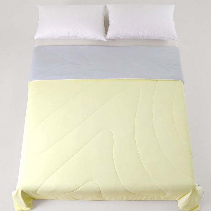 91家纺网 家纺一手货源 找家纺 法芙娜家纺 2026新款双面170克锦氨A类安芯凉感抗菌被被子被芯 柠檬黄