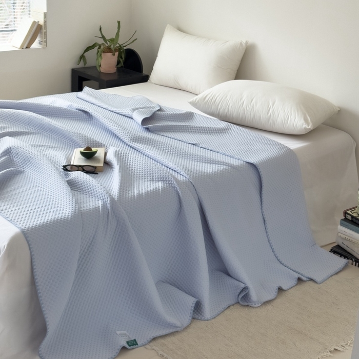 91家纺网 家纺一手货源 找家纺 法芙娜家纺 2026新款双面160克锦纶凉感小冰皮毯 浅灰