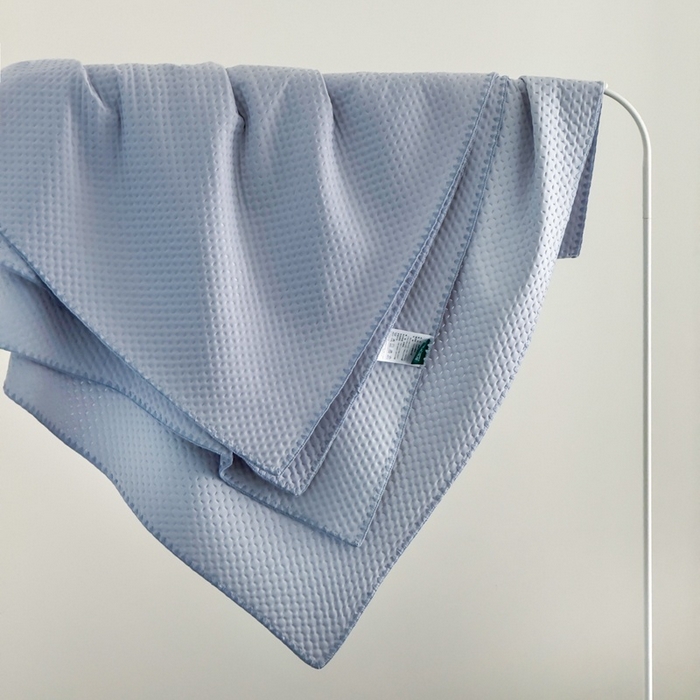 91家纺网 家纺一手货源 找家纺 法芙娜家纺 2026新款双面160克锦纶凉感小冰皮毯 浅灰