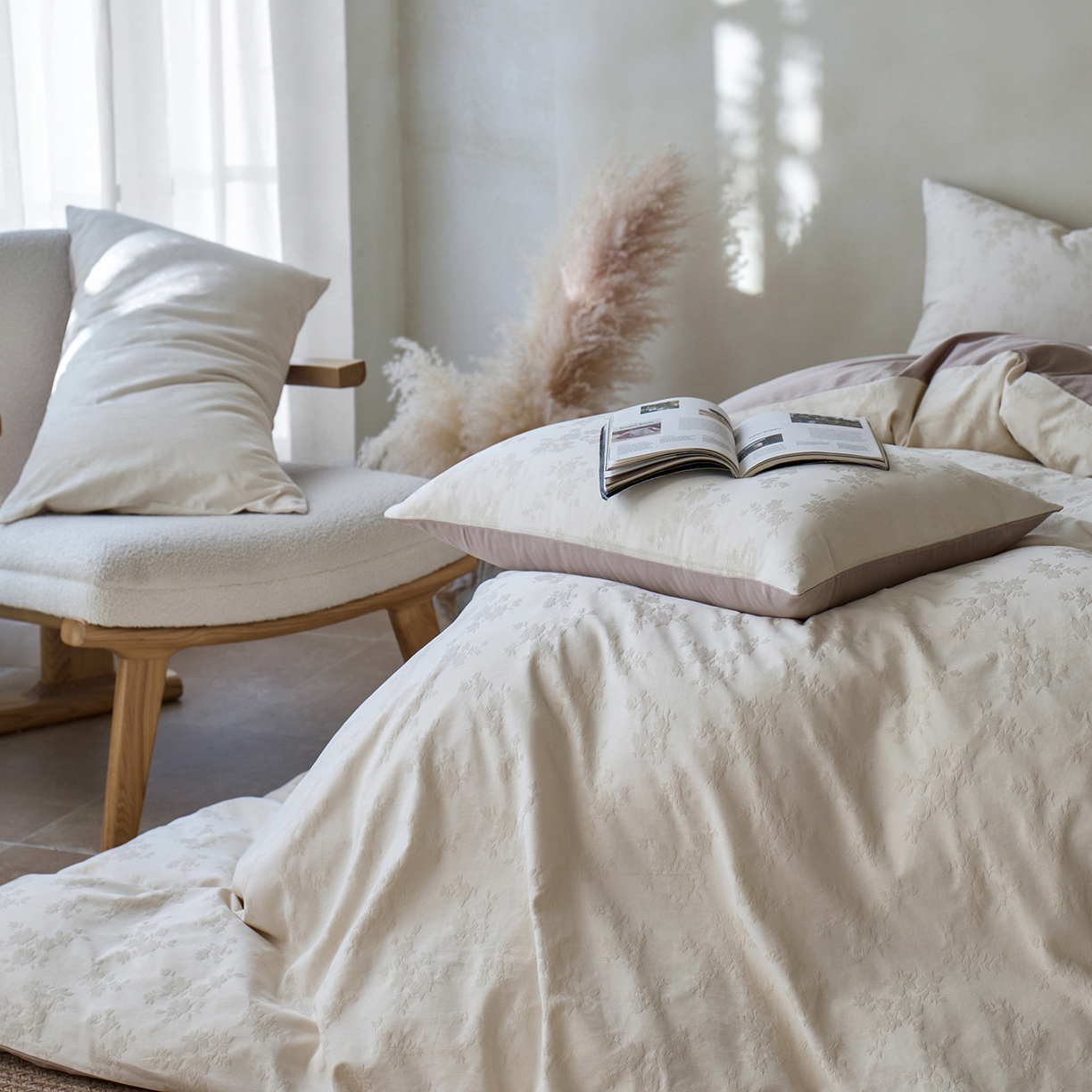 91家纺网 家纺一手货源 找家纺 初拾 2026新款60支贡缎全棉厚织提花水洗四件套“长期主义”系列（会员减10日常券后小三件不低于268元 ，标准不低于328元） 朵夏