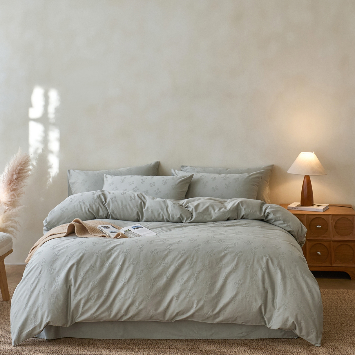 初拾 2026新款60支贡缎全棉厚织提花水洗四件套“长期主义”系列（会员减10日常券后小三件不低于268元 ，标准不低于328元） 漫漫花落