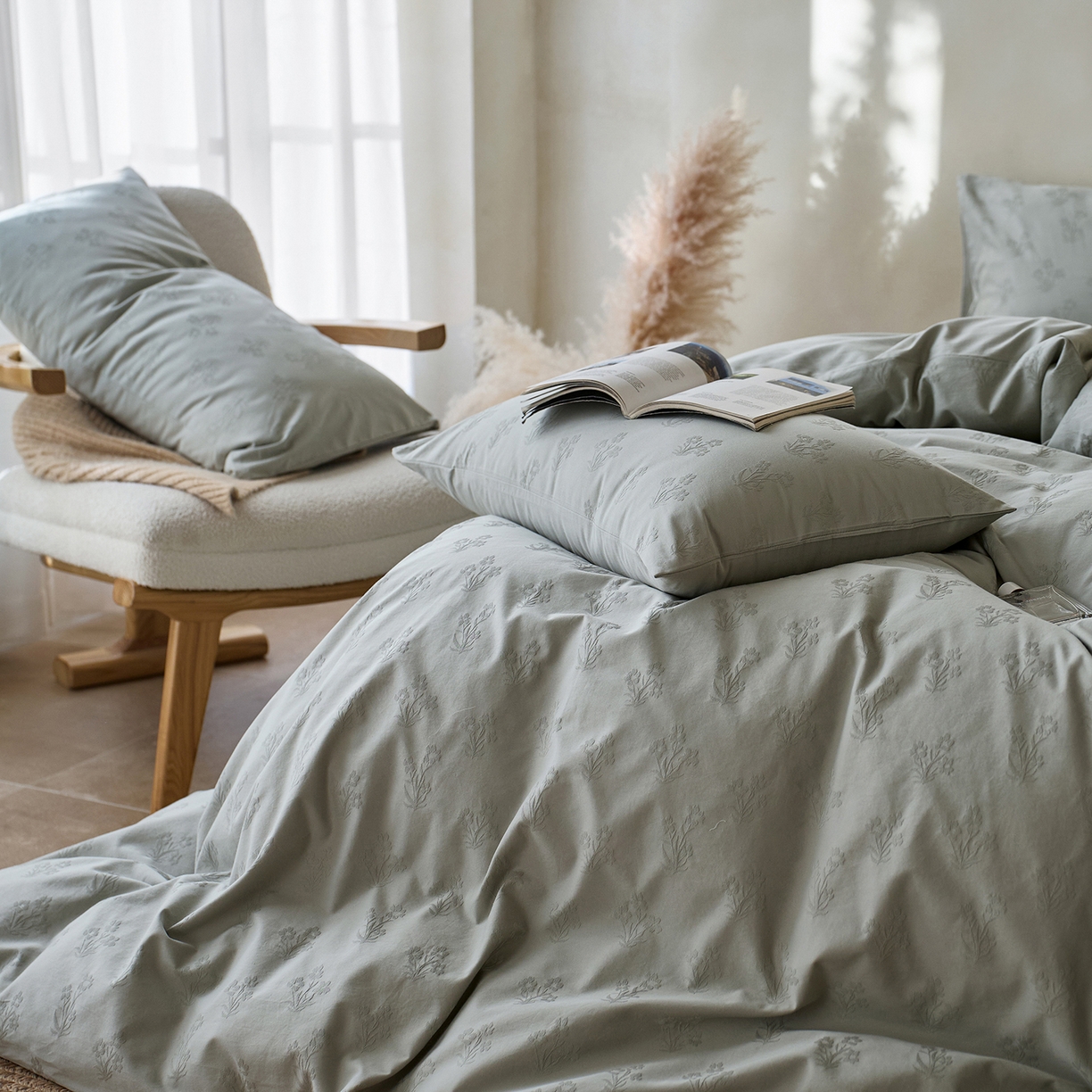 91家纺网 家纺一手货源 找家纺 初拾 2026新款60支贡缎全棉厚织提花水洗四件套“长期主义”系列（会员减10日常券后小三件不低于268元 ，标准不低于328元） 漫漫花落