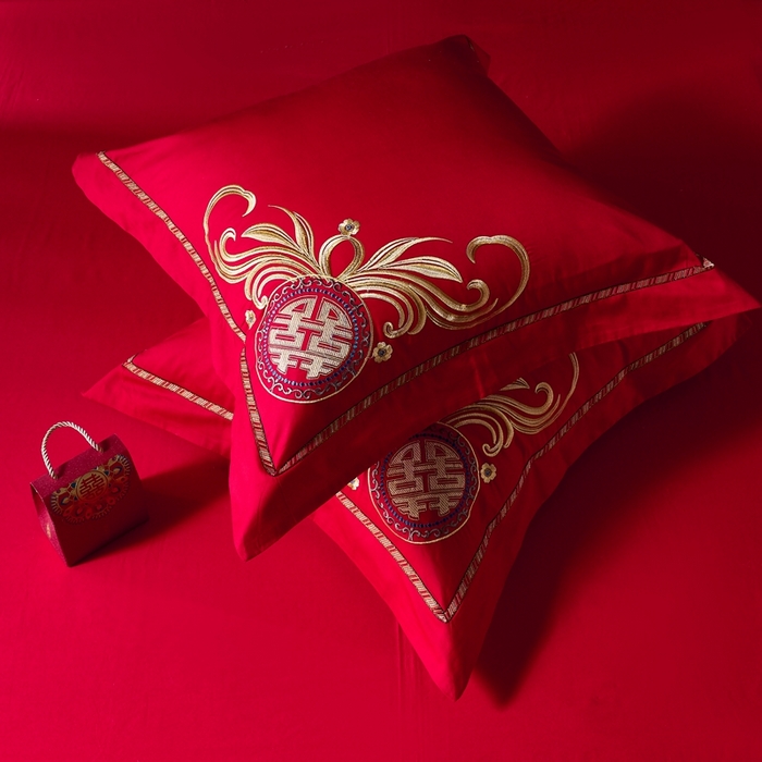 91家纺网 家纺一手货源 找家纺 慕她家纺 2026年全棉纯棉婚庆四件套大红色刺绣结床上用品（床盖款加40） 琴瑟和鸣