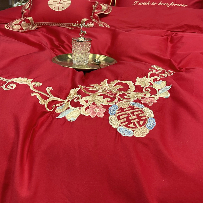91家纺网 家纺一手货源 找家纺 慕她家纺 2026年全棉纯棉婚庆四件套大红色刺绣结床上用品（床盖款加40） 永浴爱河