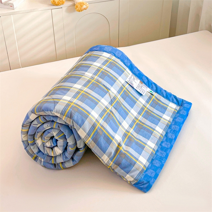 91家纺网 家纺一手货源 找家纺 米萝家居 2026新款全棉夏凉被纯棉空调被印花夏被 蓝调格韵