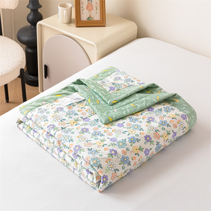 91家纺网 家纺一手货源 找家纺 米萝家居 2026新款全棉夏凉被纯棉空调被印花夏被 碎花细雨