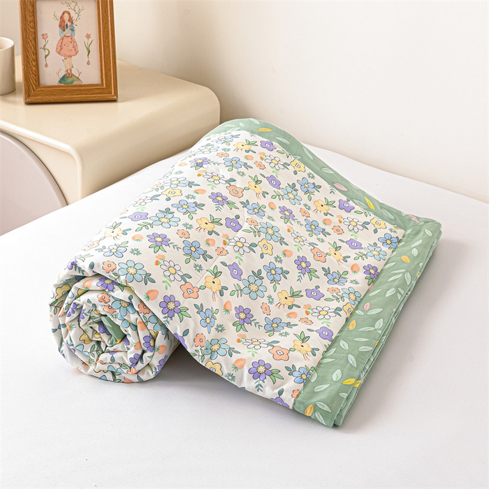 91家纺网 家纺一手货源 找家纺 米萝家居 2026新款全棉夏凉被纯棉空调被印花夏被 碎花细雨