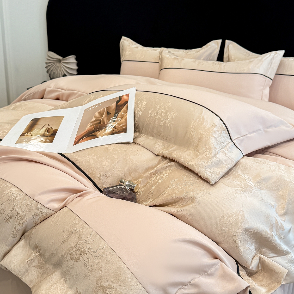 91家纺网 家纺一手货源 找家纺 （总）狂想家 2026新款简约浮雕大提花四件套