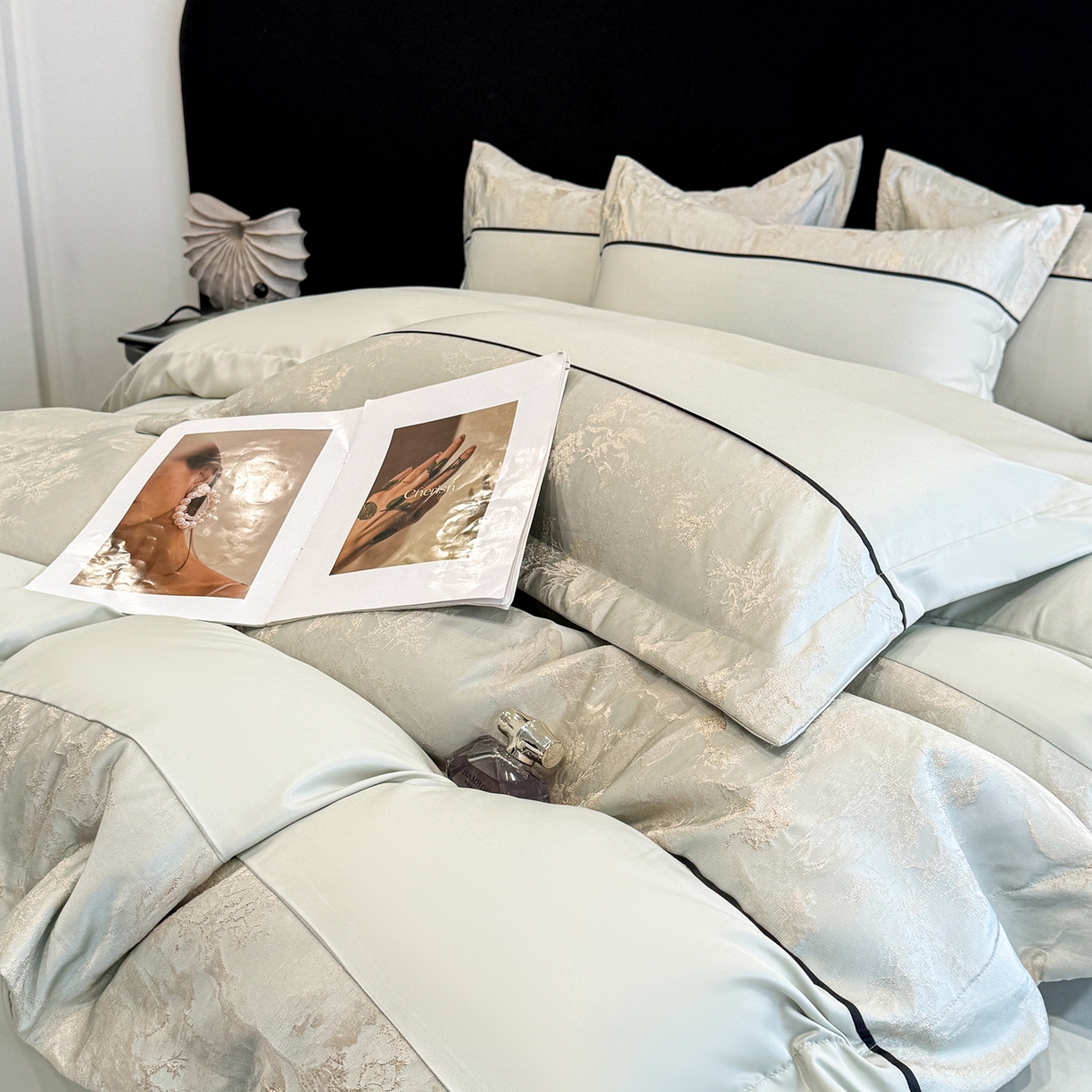 91家纺网 家纺一手货源 找家纺 狂想家 2026新款简约浮雕大提花四件套 繁星绿