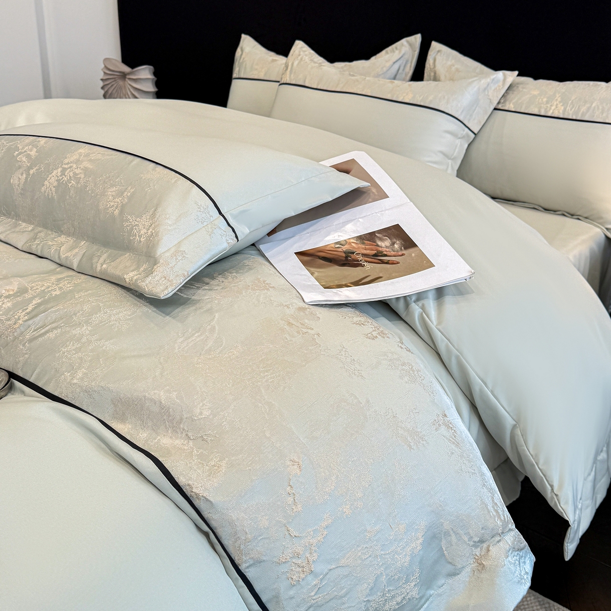 91家纺网 家纺一手货源 找家纺 狂想家 2026新款简约浮雕大提花四件套 繁星绿