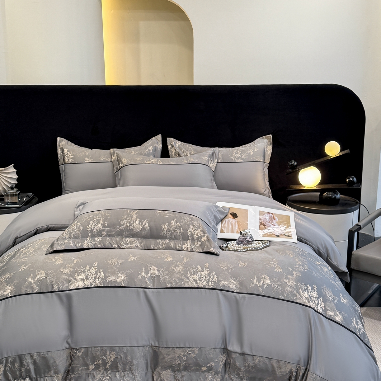 91家纺网 家纺一手货源 找家纺 狂想家 2026新款简约浮雕大提花四件套 高级灰