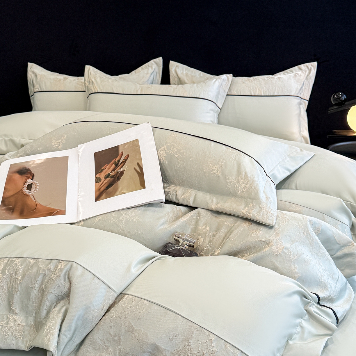 狂想家 2026新款简约浮雕大提花四件套 繁星绿