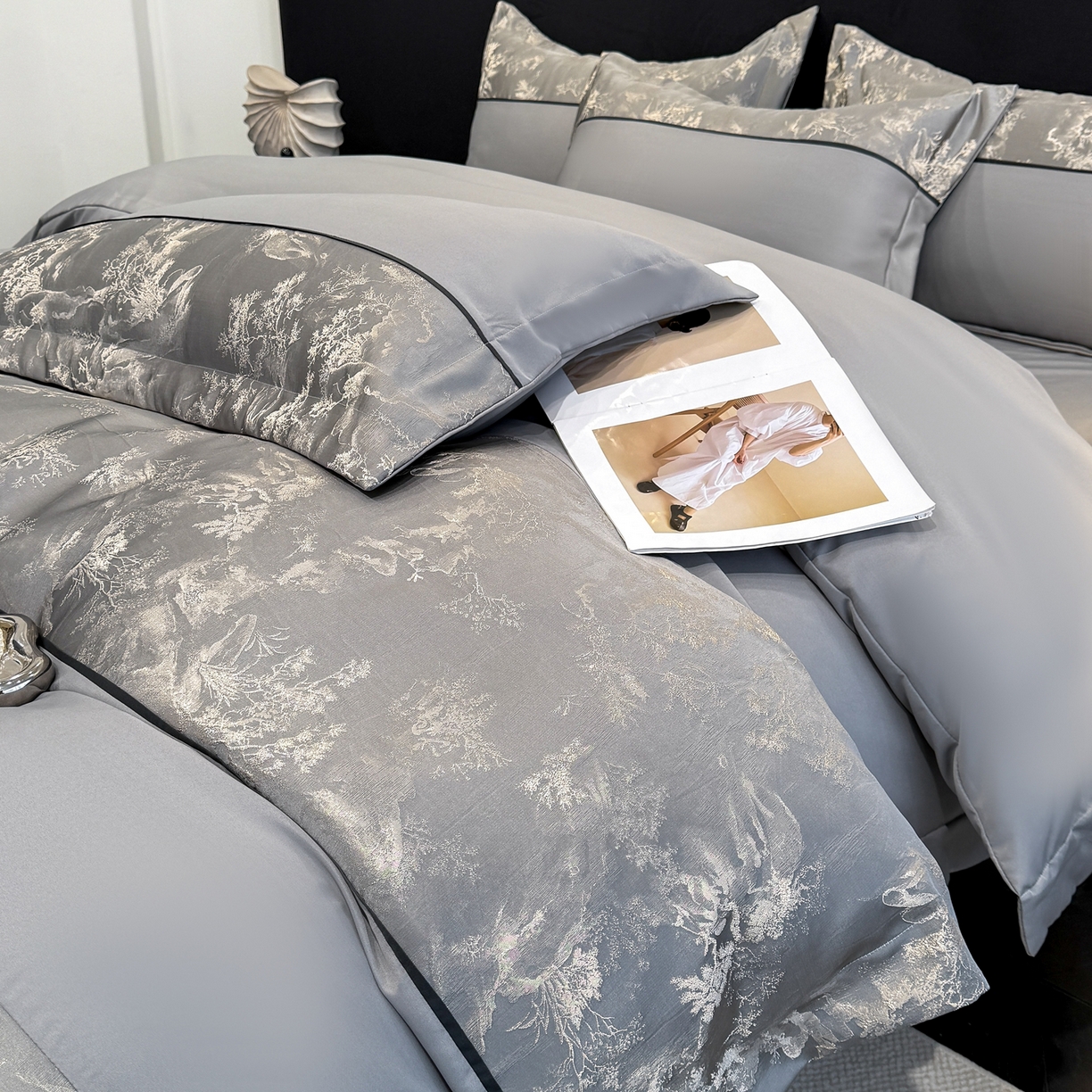 91家纺网 家纺一手货源 找家纺 狂想家 2026新款简约浮雕大提花四件套 高级灰