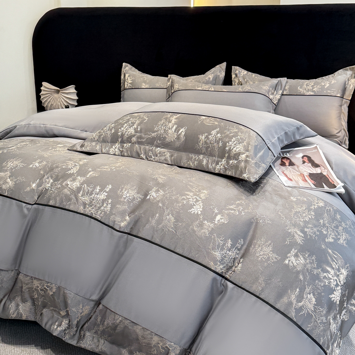 91家纺网 家纺一手货源 找家纺 狂想家 2026新款简约浮雕大提花四件套 高级灰