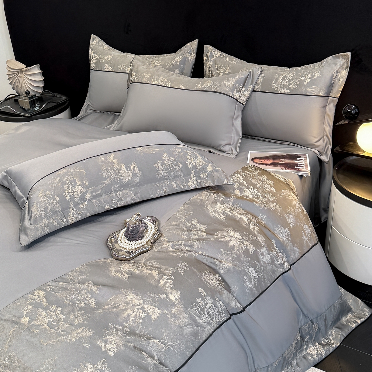 91家纺网 家纺一手货源 找家纺 狂想家 2026新款简约浮雕大提花四件套 高级灰