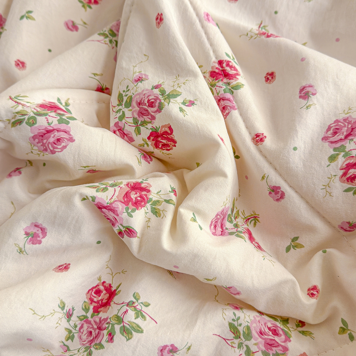 91家纺网 家纺一手货源 找家纺 弗苓家纺 2026新款A类水洗皱皱纱夏被夏凉被空调被 温柔诗