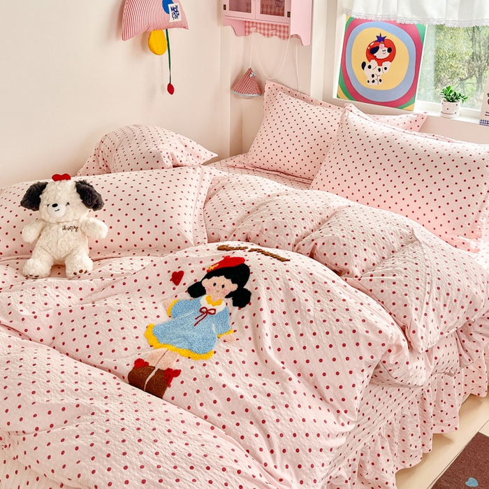 91家纺网 家纺一手货源 找家纺 梦可莱家居 2026春夏新品小清新可爱风毛巾绣床盖四件套系列 幸福女孩