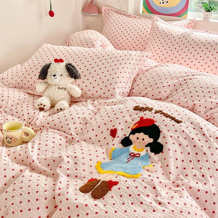 91家纺网 家纺一手货源 找家纺 梦可莱家居 2026春夏新品小清新可爱风毛巾绣床盖四件套系列 幸福女孩