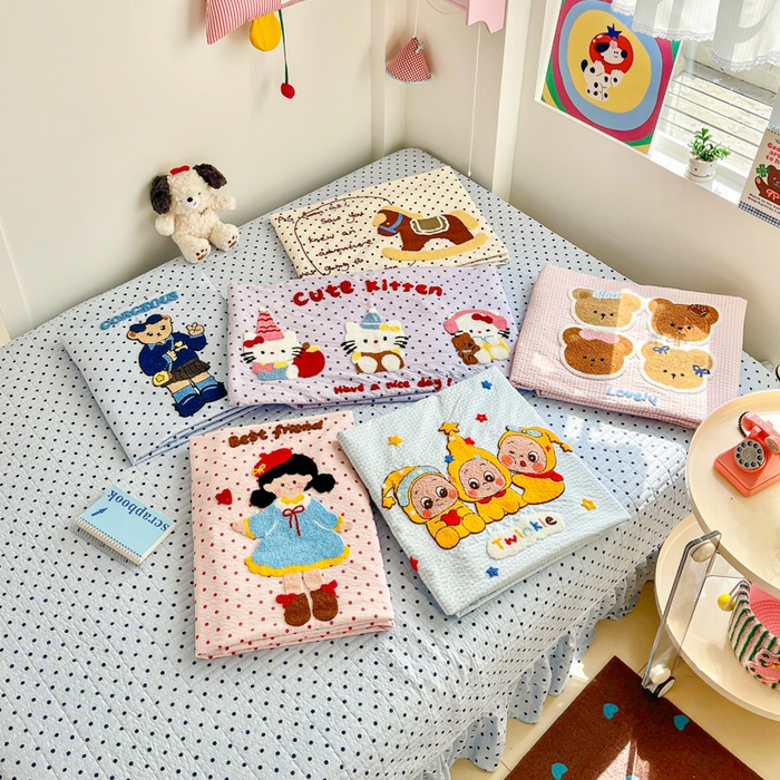 梦可莱家居 2026春夏新品小清新可爱风毛巾绣床盖四件套系列 组合图