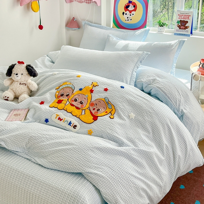 91家纺网 家纺一手货源 找家纺 梦可莱家居 2026春夏新品小清新可爱风毛巾绣床盖四件套系列 星星人