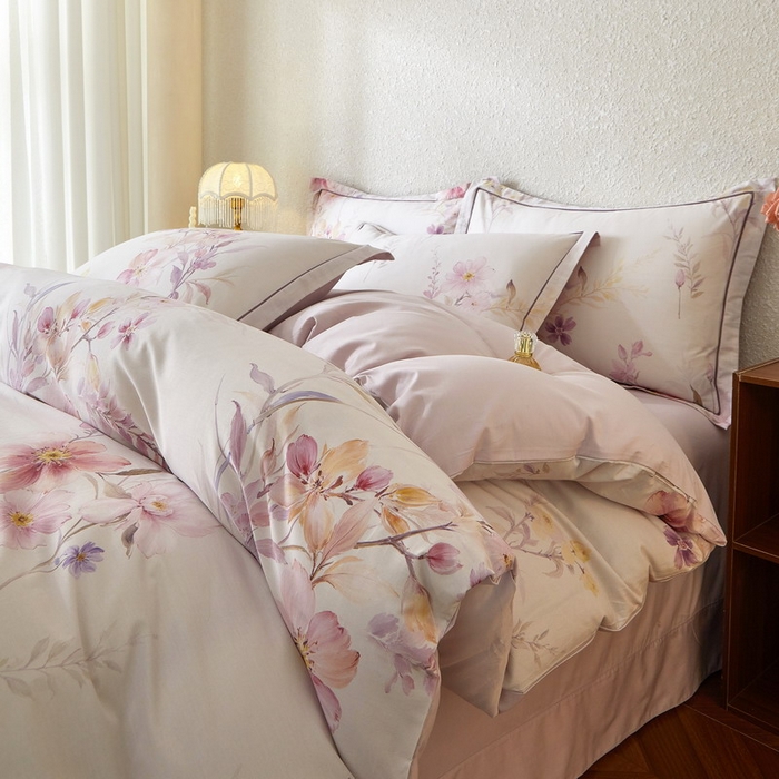 91家纺网 家纺一手货源 找家纺 沐白家居 2026新款亲肤舒适全棉印花四件套 爱意浓（紫）