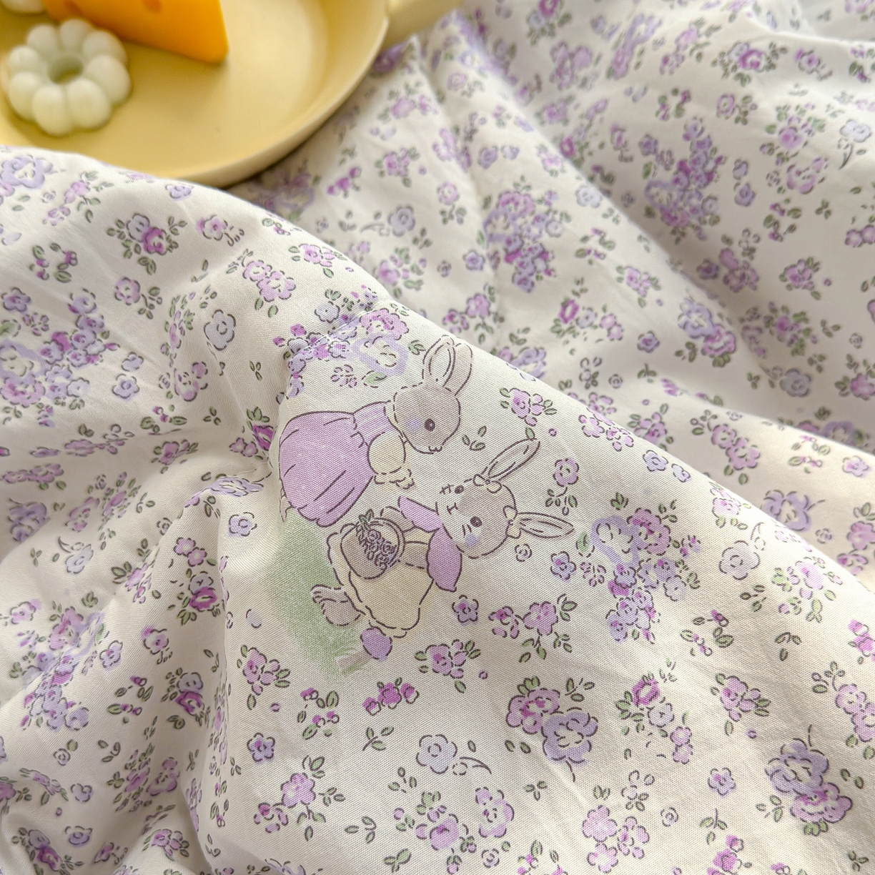 91家纺网 家纺一手货源 找家纺 弗苓家纺 2026新款A类水洗皱皱纱夏被夏凉被空调被 兔闺蜜