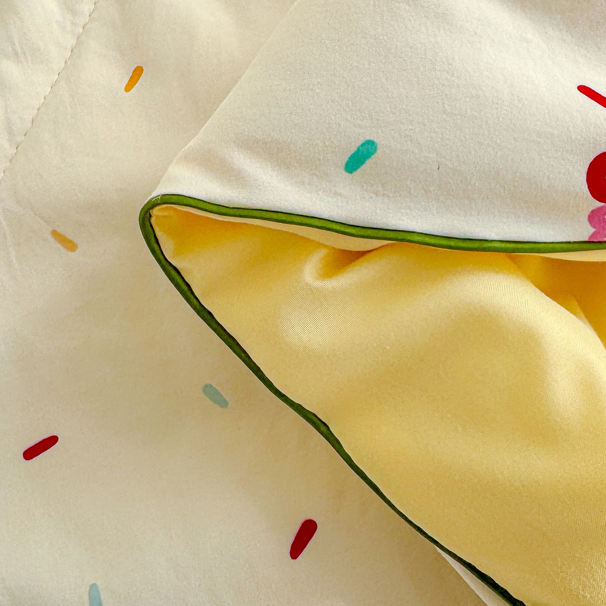 91家纺网 家纺一手货源 找家纺 弗苓家纺 2026新款A类水洗皱皱纱夏被夏凉被空调被 泡芙熊