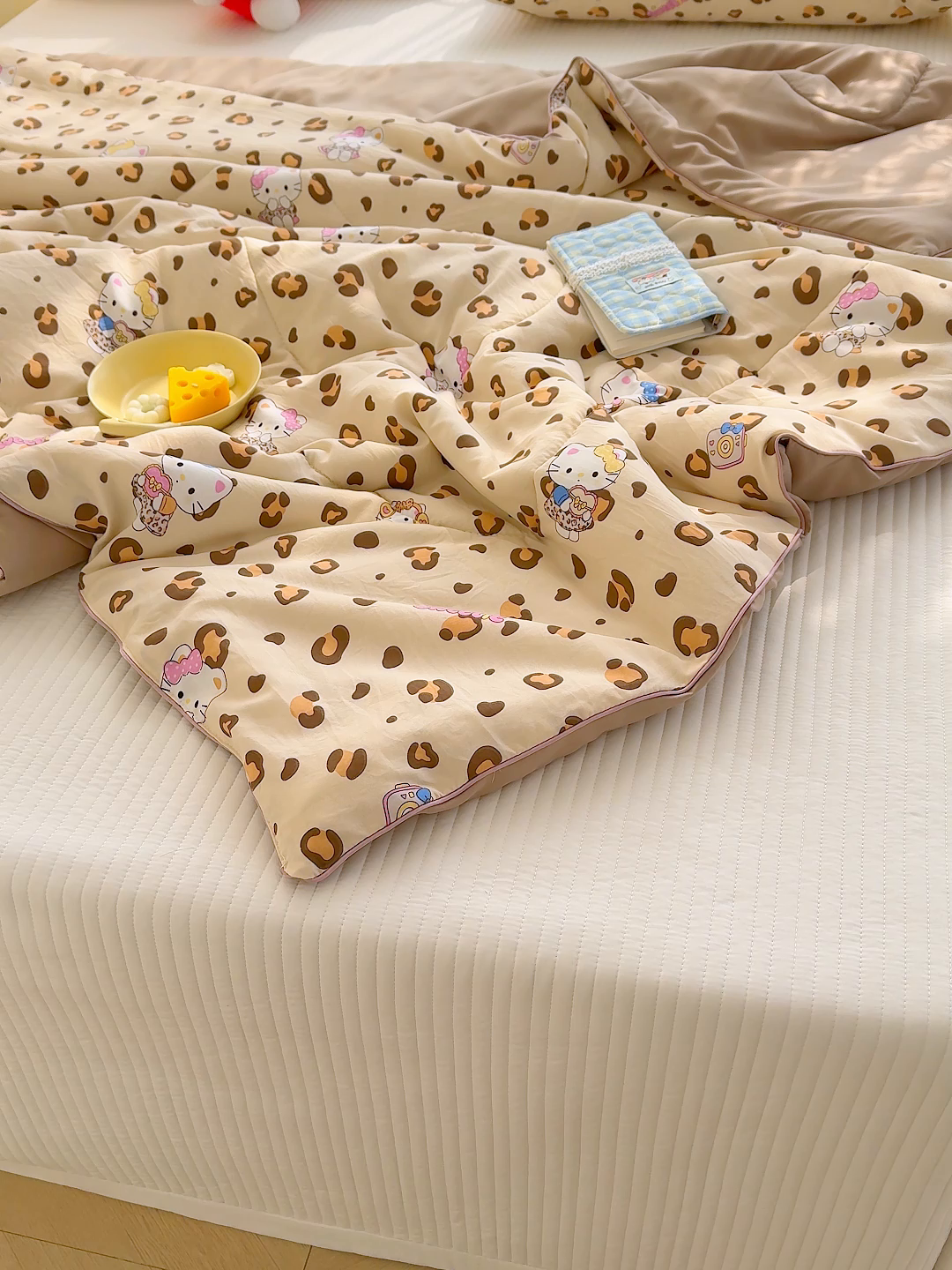 91家纺网 家纺一手货源 找家纺 弗苓家纺 2026新款A类水洗皱皱纱夏被夏凉被空调被 豹纹喵