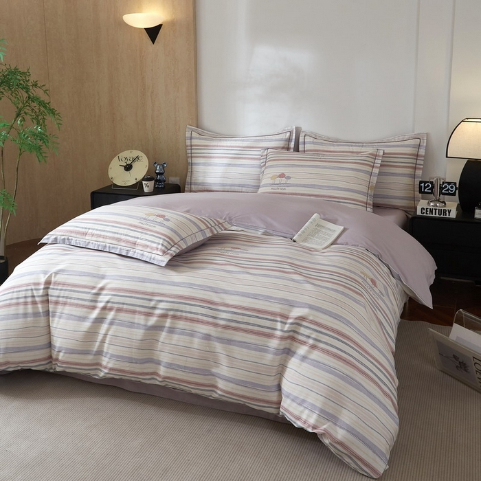 91家纺网 家纺一手货源 找家纺 沐白家居 2026新款亲肤舒适全棉印花四件套 蘑菇屋-紫