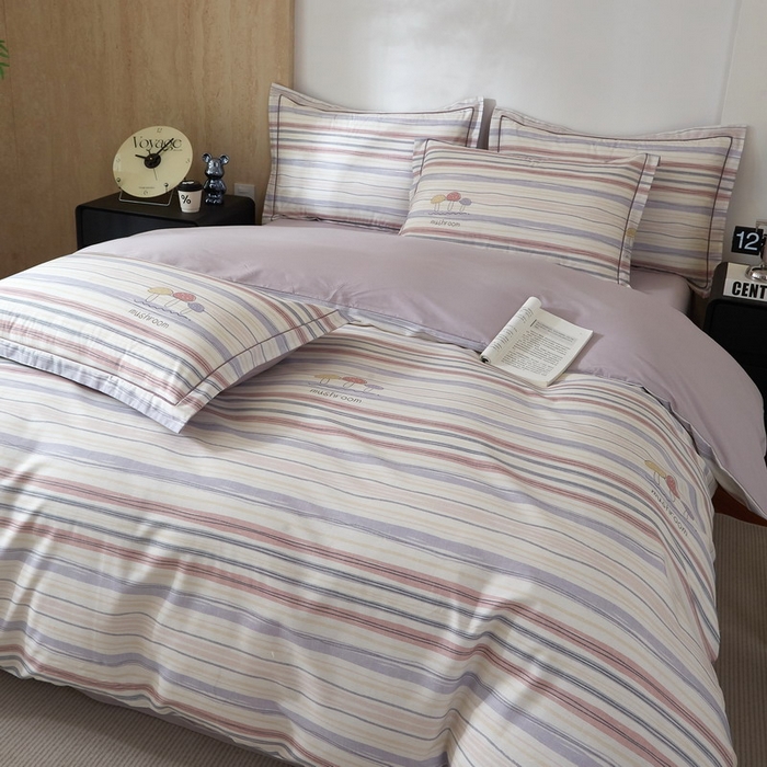 91家纺网 家纺一手货源 找家纺 沐白家居 2026新款亲肤舒适全棉印花四件套 蘑菇屋-紫