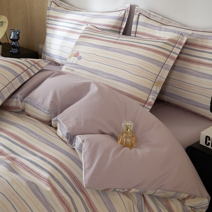 91家纺网 家纺一手货源 找家纺 沐白家居 2026新款亲肤舒适全棉印花四件套 蘑菇屋-紫