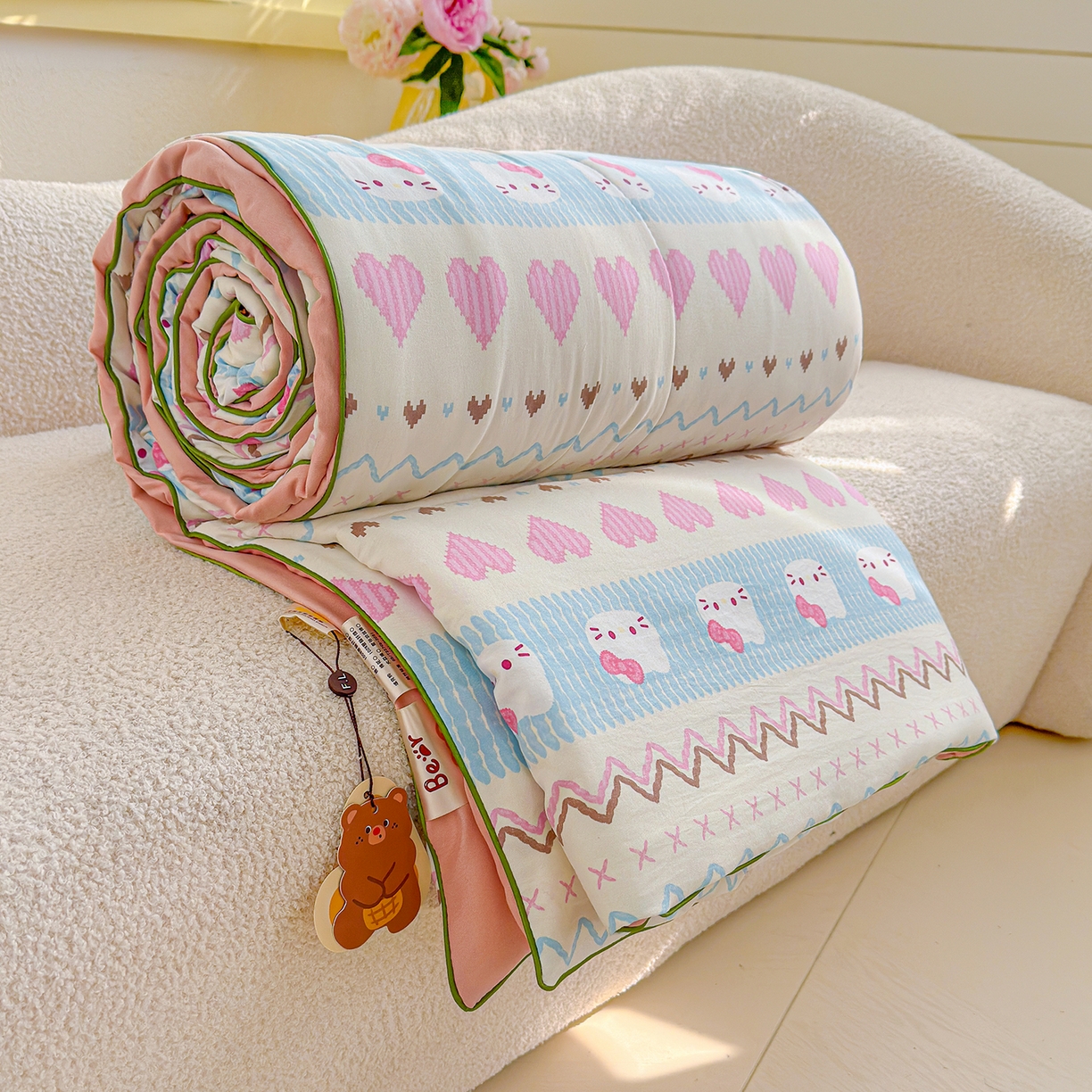 91家纺网 家纺一手货源 找家纺 弗苓家纺 2026新款A类水洗皱皱纱夏被夏凉被空调被 爱心凯蒂