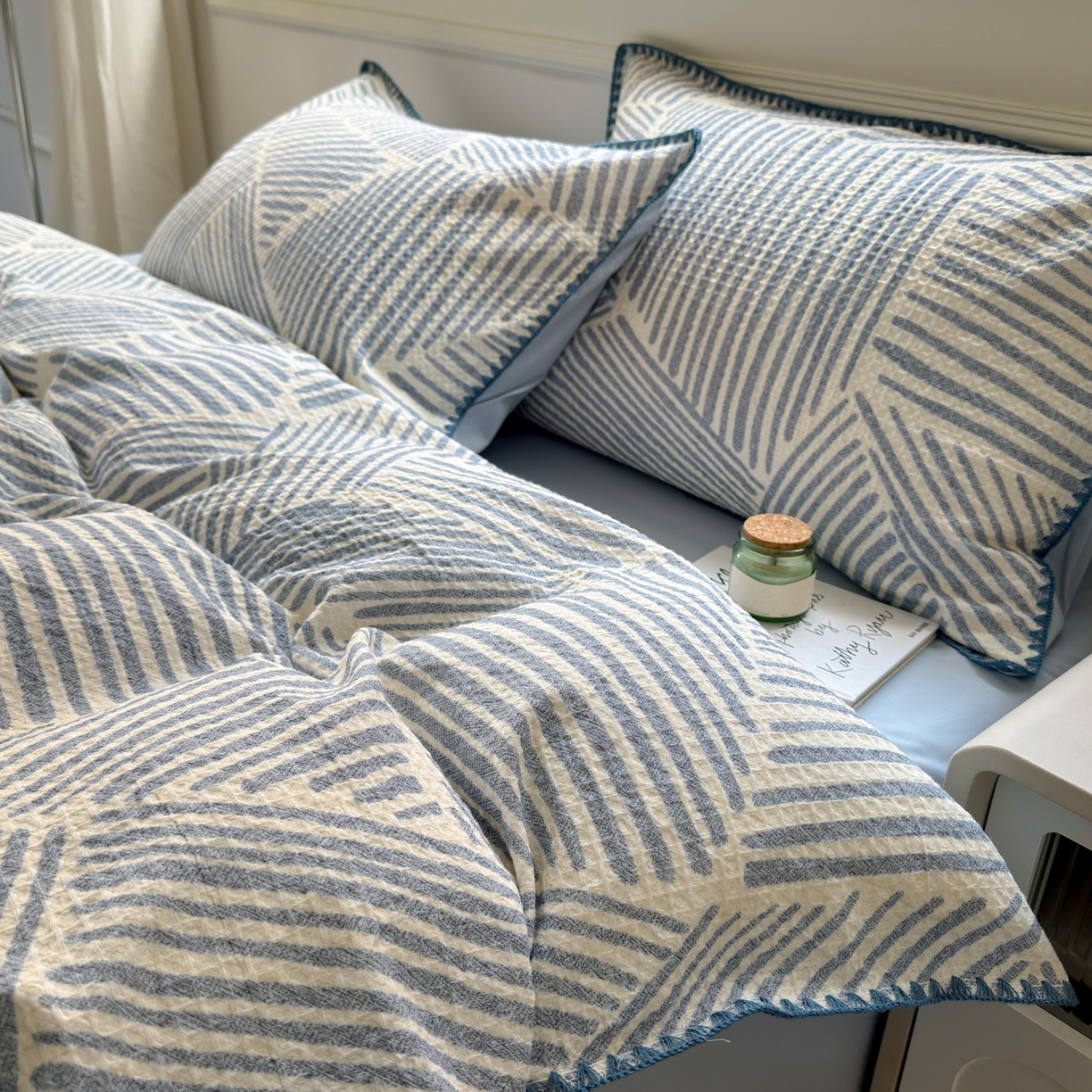 91家纺网 家纺一手货源 找家纺 雯雨家纺 2026新款A类全棉华夫格提花贝壳边工艺四件套 简森蓝