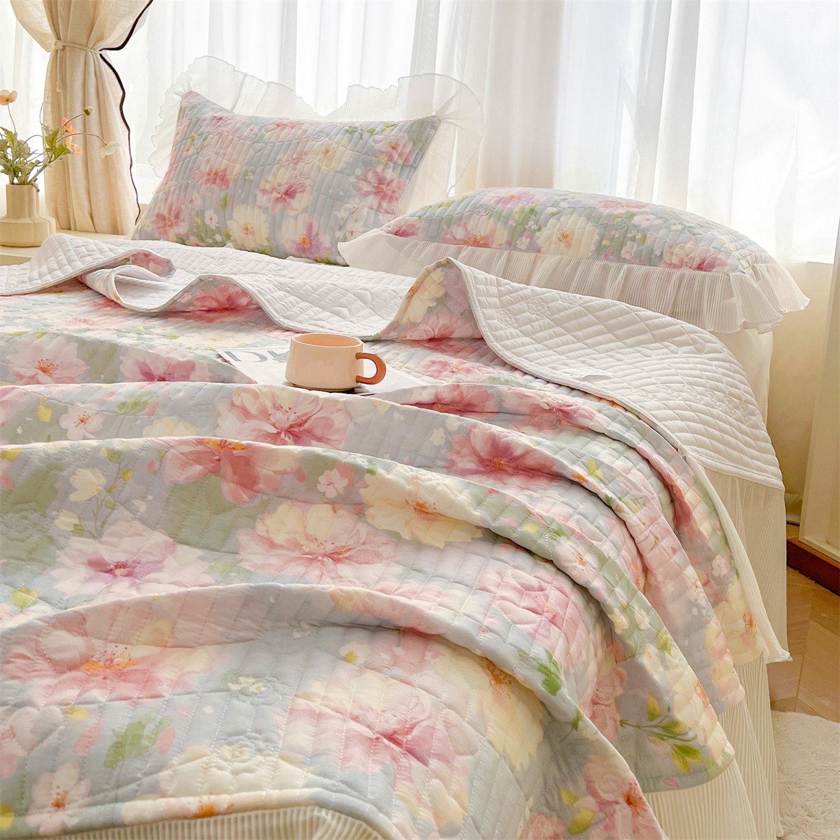 91家纺网 家纺一手货源 找家纺 （总）宜凡家纺 2026新款全棉印花雪纺夹棉床盖三件套