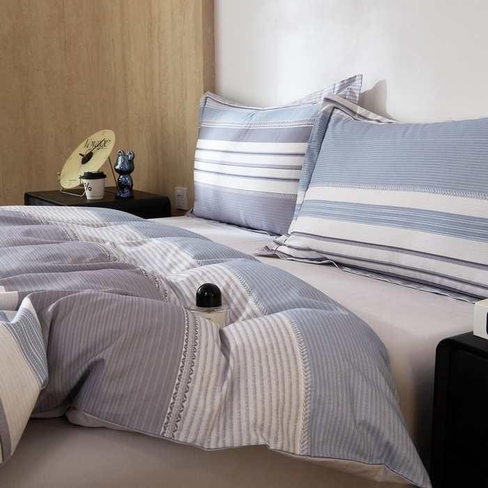 91家纺网 家纺一手货源 找家纺 沐白家居 2026新款亲肤舒适全棉印花四件套 暮光-蓝