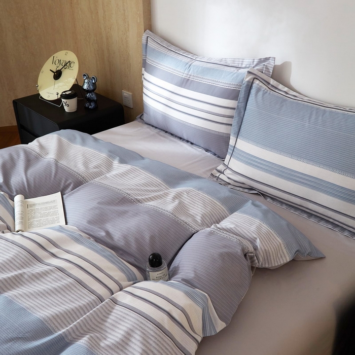 91家纺网 家纺一手货源 找家纺 沐白家居 2026新款亲肤舒适全棉印花四件套 暮光-蓝