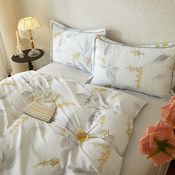 91家纺网 家纺一手货源 找家纺 沐白家居 2026新款亲肤舒适全棉印花四件套 倾妍（灰）