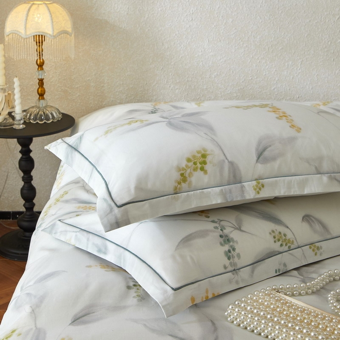 91家纺网 家纺一手货源 找家纺 沐白家居 2026新款亲肤舒适全棉印花四件套 倾妍（灰）