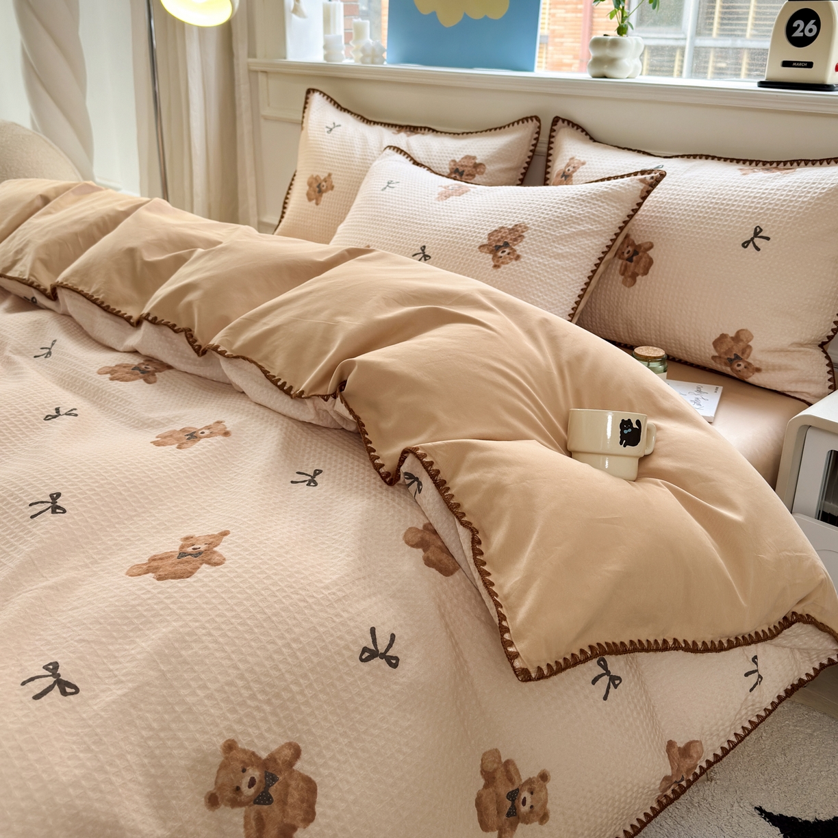 91家纺网 家纺一手货源 找家纺 雯雨家纺 2026新款A类全棉华夫格提花贝壳边工艺四件套 萌动时光